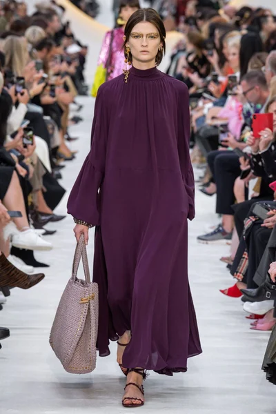Look 45
